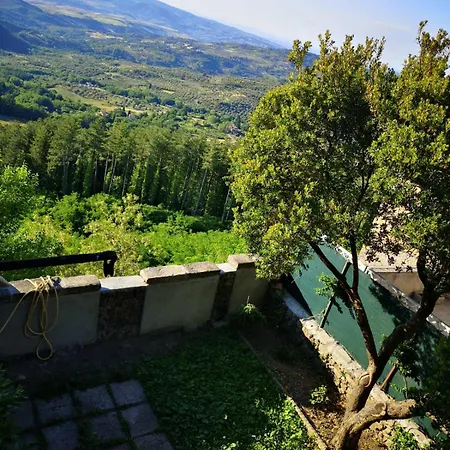 Giardino Bellavista Holiday home *
